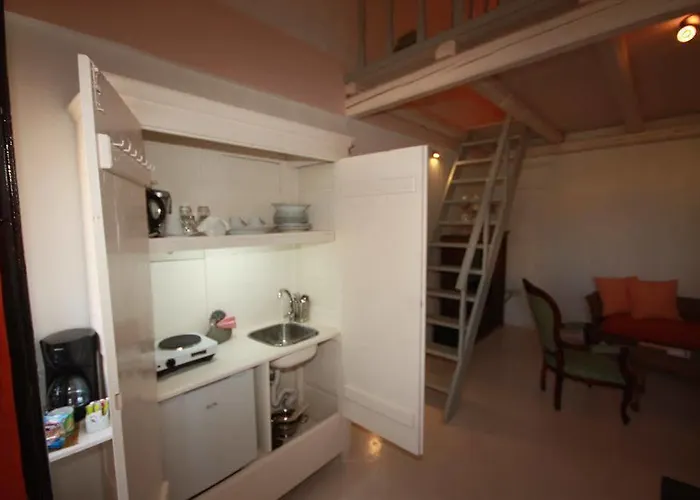 Aparthotel Lava & Lounge