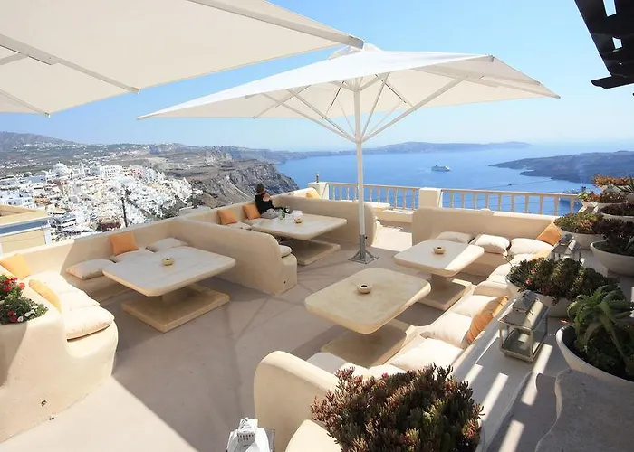 Lava & Lounge Aparthotel