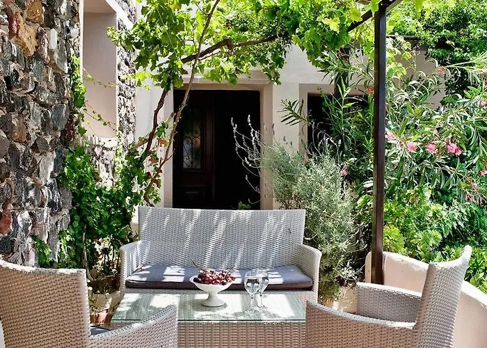 Aparthotel Lava & Lounge 3*