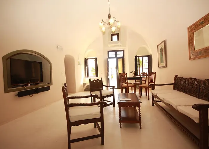 Lava & Lounge Aparthotel