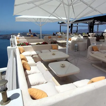 Lava & Lounge