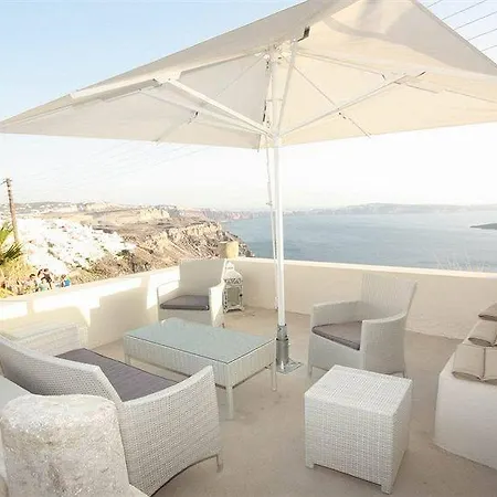 Lava & Lounge Aparthotel Fira (Santorini)