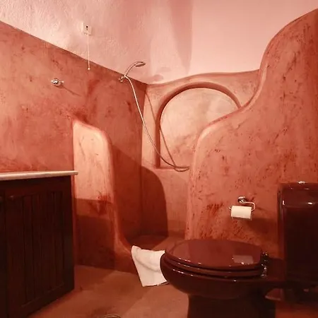 Lava & Lounge Aparthotel Fira (Santorini)
