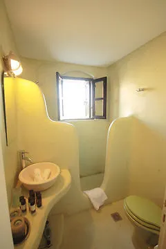 Lava & Lounge 公寓式酒店 3*