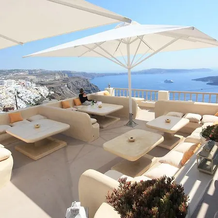 Lava & Lounge Aparthotel