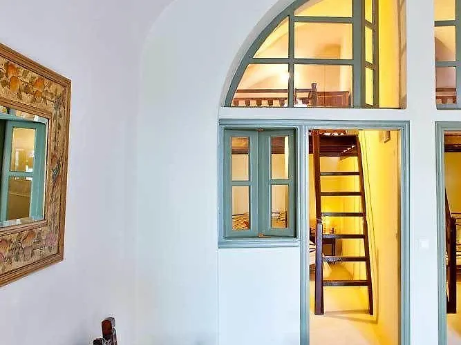 Apartahotel Lava & Lounge 3*